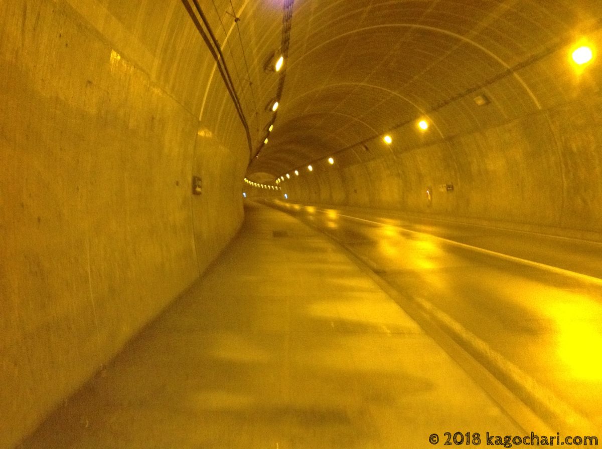 積丹半島のトンネル